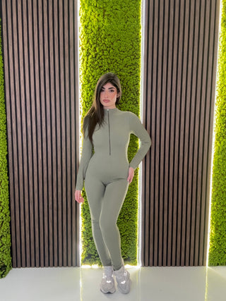 Jumpsuit zip