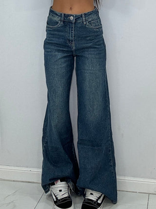 8405-jeans