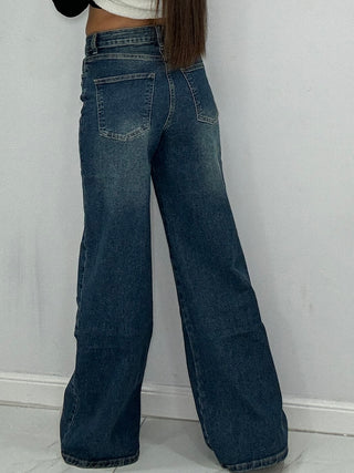 8405-jeans